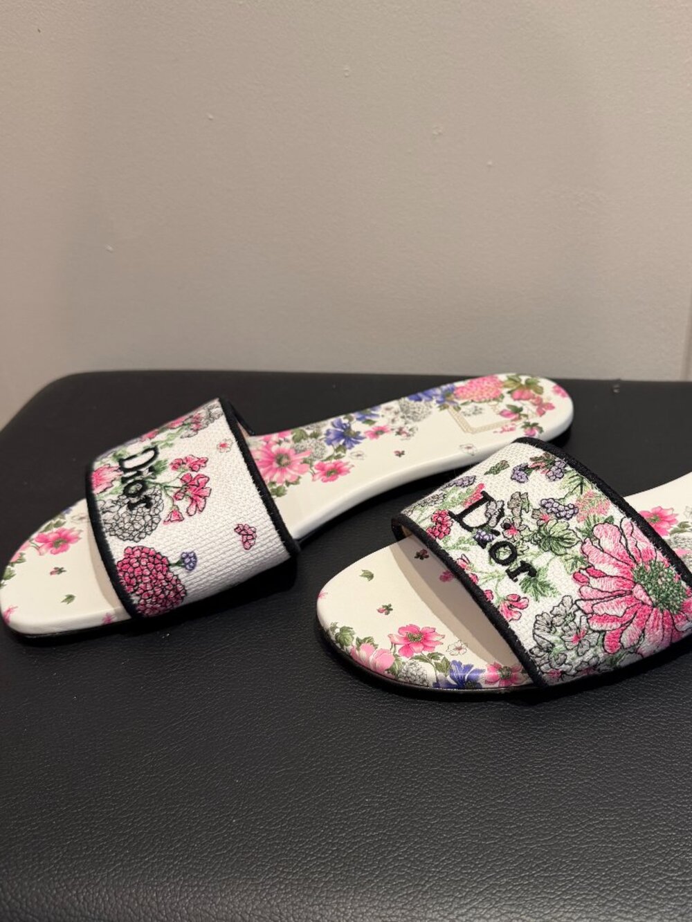 Dior Dway Slide Embroidered Cotton & Multicolor Hortensia Garden Motif Sz 38 - Picture 3 of 8